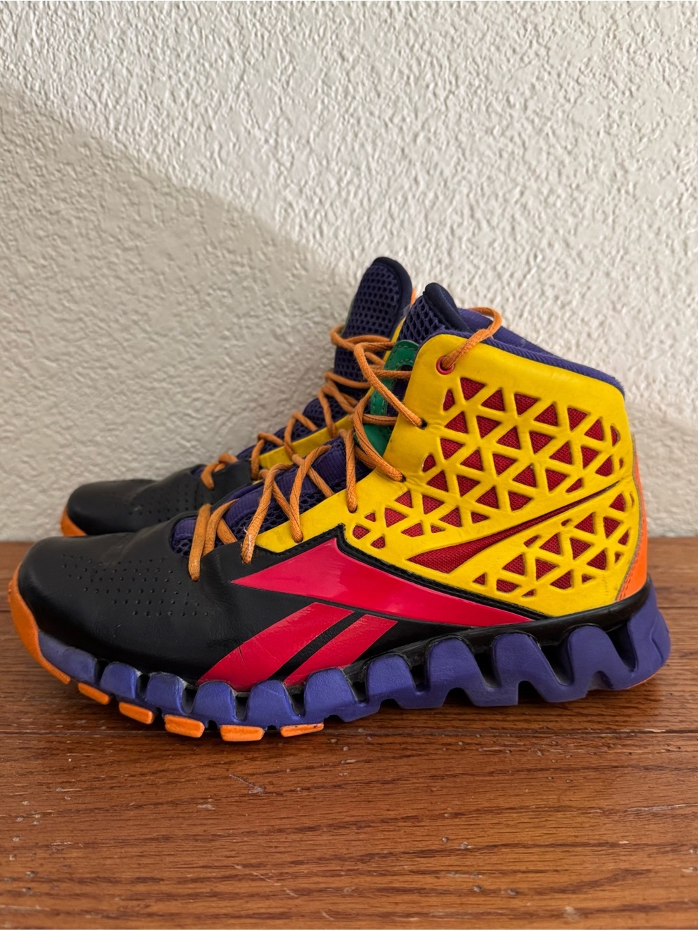 Reebok Zigtech Neon Multicolor High Top Basketball Sneakers W Sz. 7 Streetwear